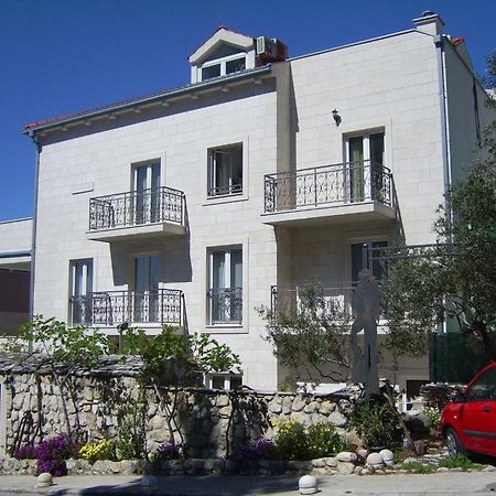 Apartments Villa More Макарска Экстерьер фото